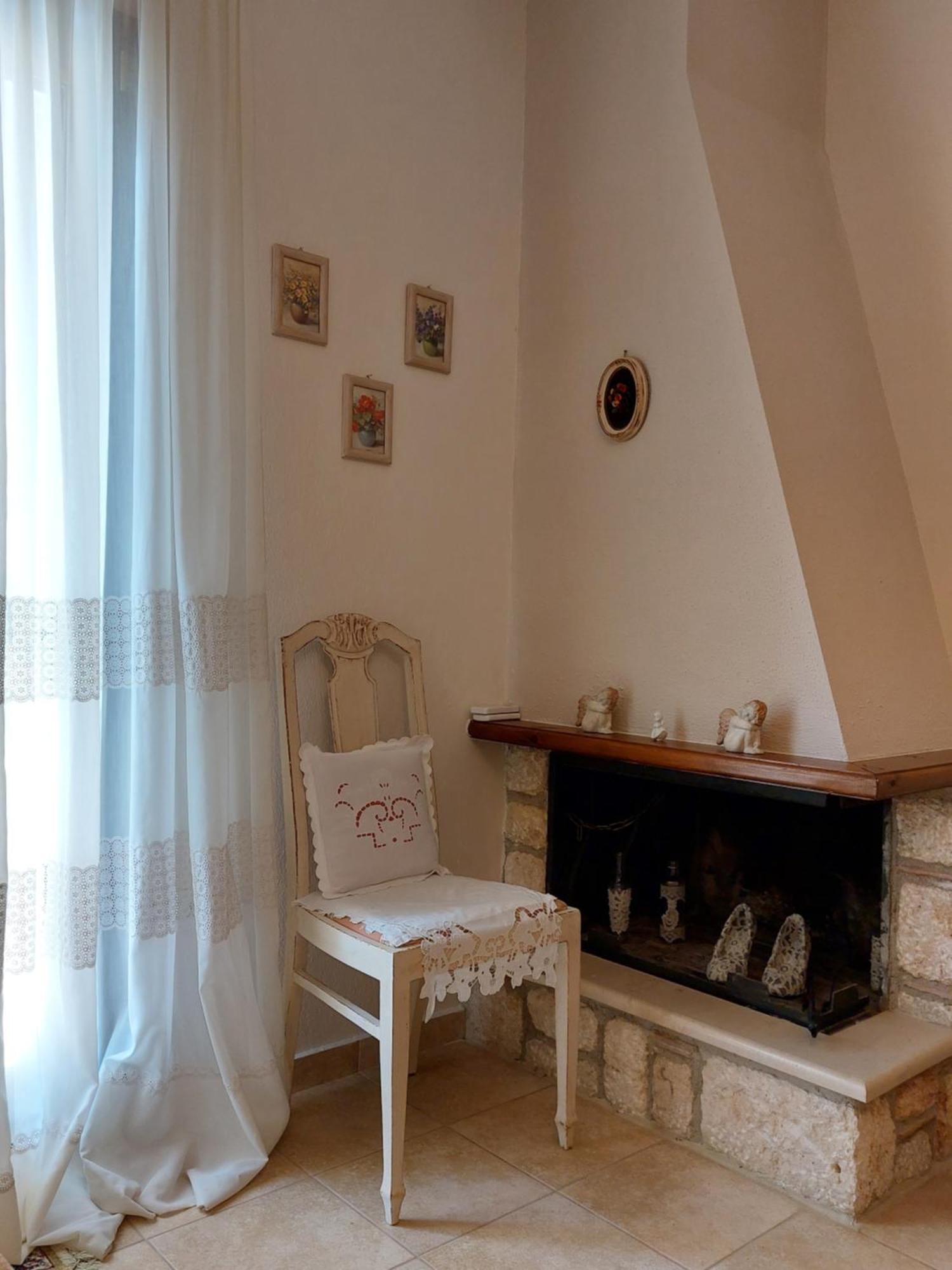 Apartment Antique Afytos
